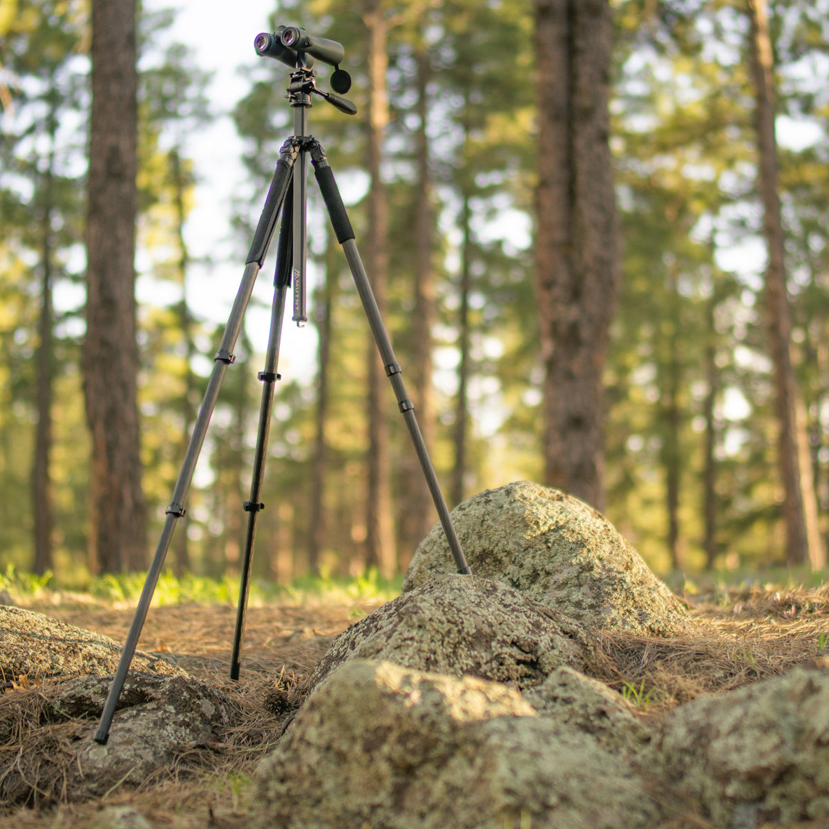 CF-69 Carbon Fiber Tripod