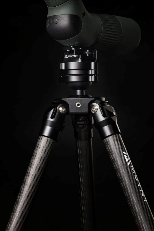 CF-55L Carbon Fiber Tripod